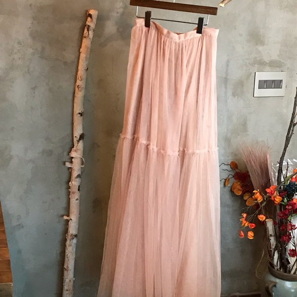 Anthropologie Blythe Tule maxi skirt in rose blush - Picture 8 of 8
